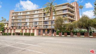 2260 N Cahuenga Boulevard 106, Los Angeles, CA 90068