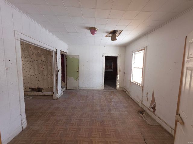 121 E Dayton Street, South Bend, IN 46613