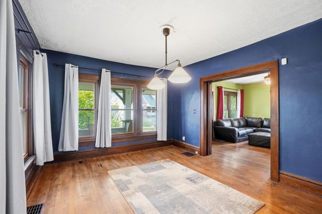 1567 Kenmore Road, Columbus, OH 43211