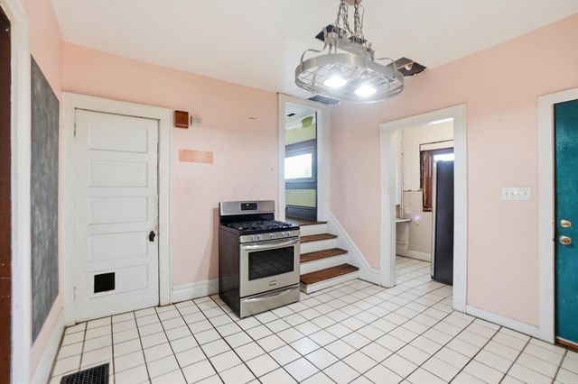 1567 Kenmore Road, Columbus, OH 43211
