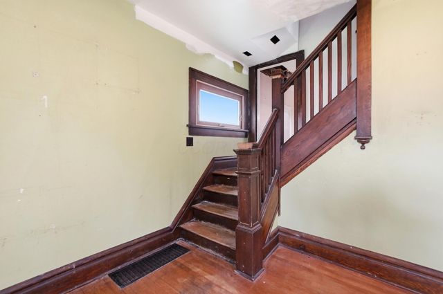1567 Kenmore Road, Columbus, OH 43211