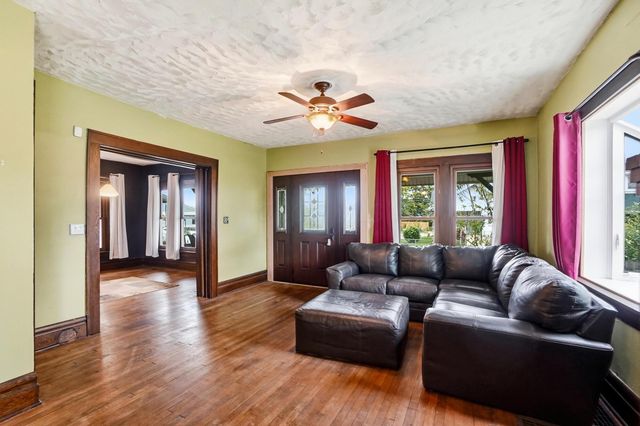 1567 Kenmore Road, Columbus, OH 43211