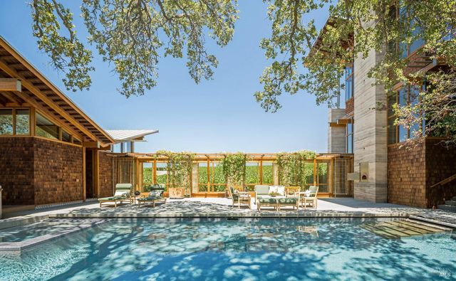 2181 N 3rd Ave, Napa, CA 94558