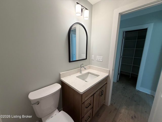412 Woods Rd, Elizabethtown, KY 42701
