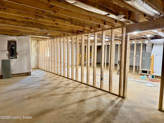412 Woods Rd, Elizabethtown, KY 42701