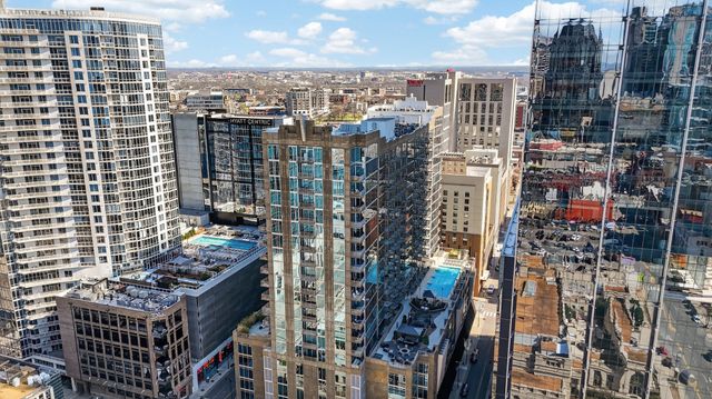 301 Demonbreun St Unit 1506, Nashville, TN 37201