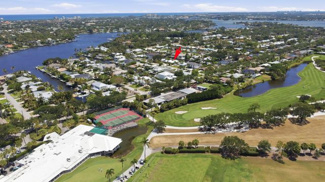16 LEEWARD Circle, Tequesta, FL 33469