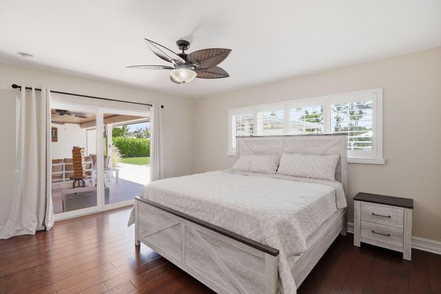 16 LEEWARD Circle, Tequesta, FL 33469