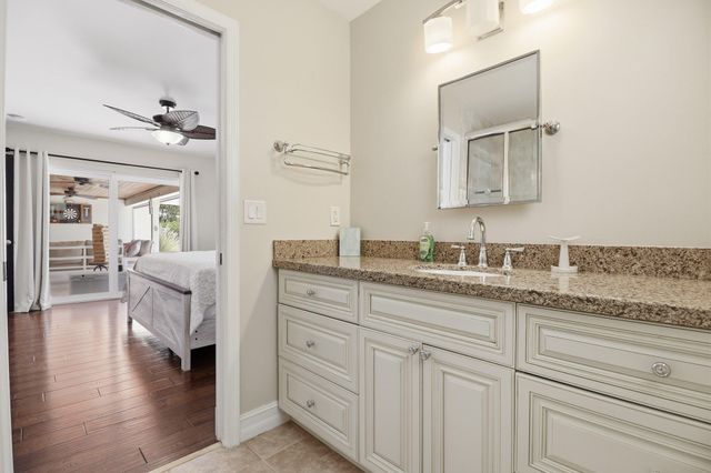 16 LEEWARD Circle, Tequesta, FL 33469