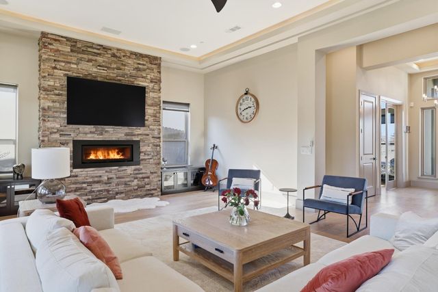 3813 Calverhall Way, Rocklin, CA 95677