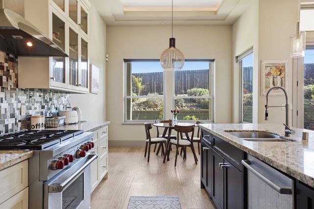 3813 Calverhall Way, Rocklin, CA 95677