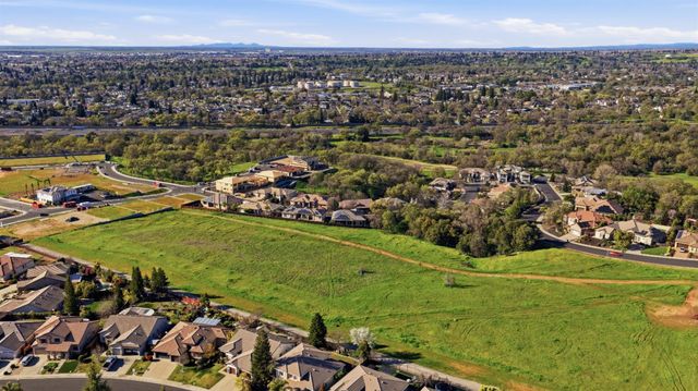 3813 Calverhall Way, Rocklin, CA 95677