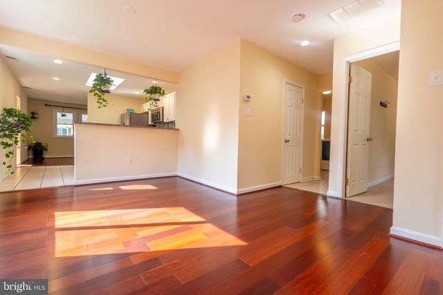 9010 3RD ST, Lanham, MD 20706