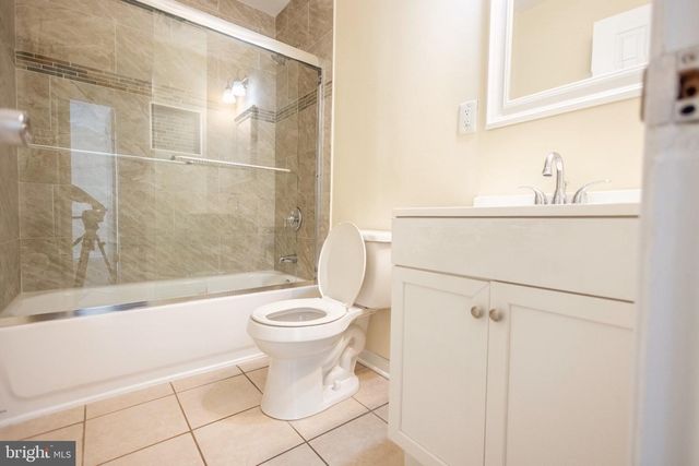 9010 3RD ST, Lanham, MD 20706
