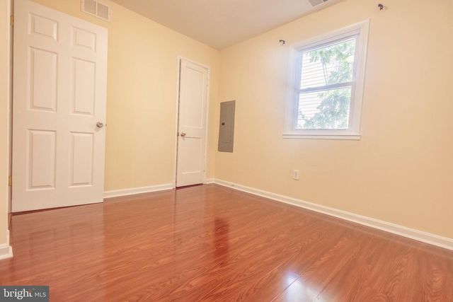 9010 3RD ST, Lanham, MD 20706