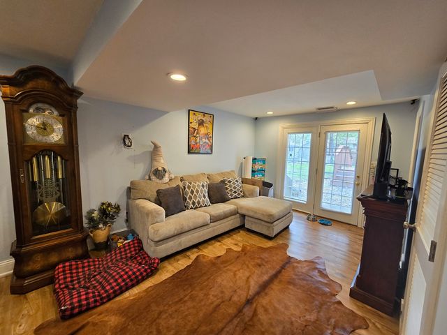 7447 160th Place, Tinley Park, IL 60477