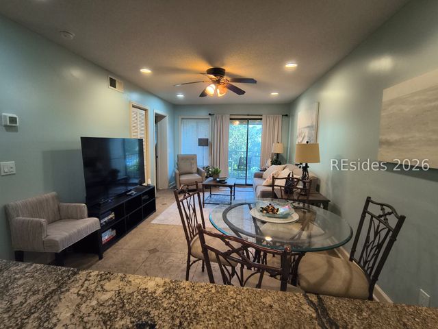 663 William Hilton Pkwy Apt 2121, Hilton Head Island, SC 29928