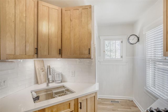 4300 Wyandot Street, Denver, CO 80211