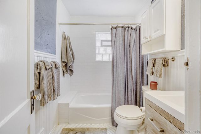 4300 Wyandot Street, Denver, CO 80211