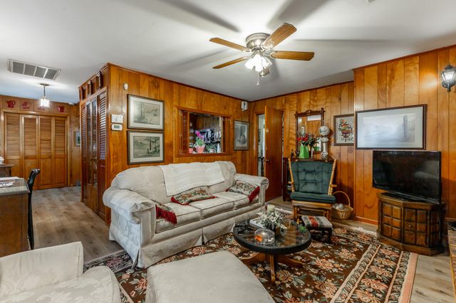 94 Long Drive, Flintstone, GA 30725