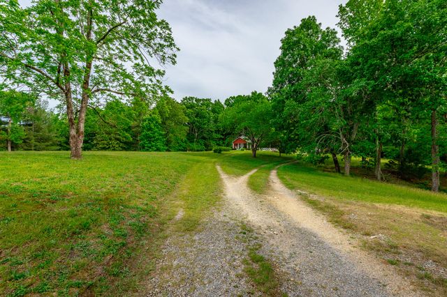94 Long Drive, Flintstone, GA 30725