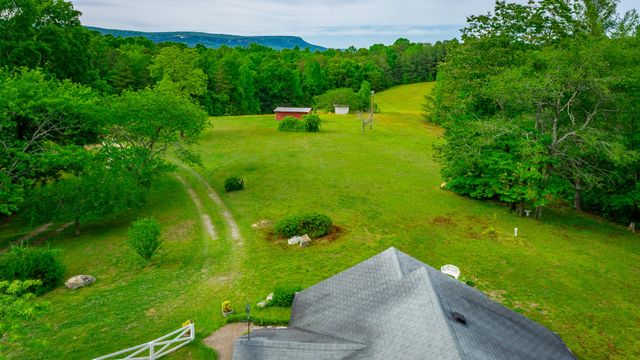 94 Long Drive, Flintstone, GA 30725