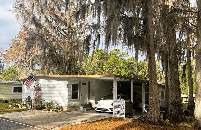 107 ROYAL PALM DRIVE, Leesburg, FL 34748