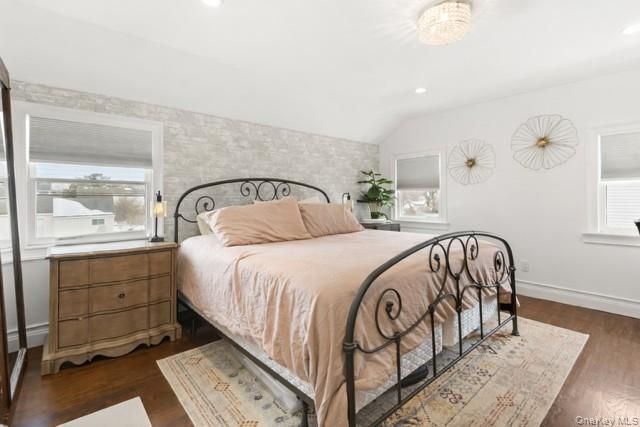 47 Smith Avenue, Islip, NY 11751