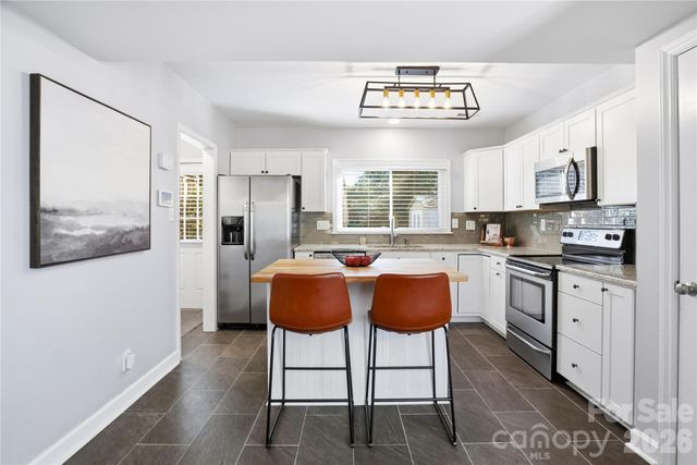 6409 Montpelier Road, Charlotte, NC 28210