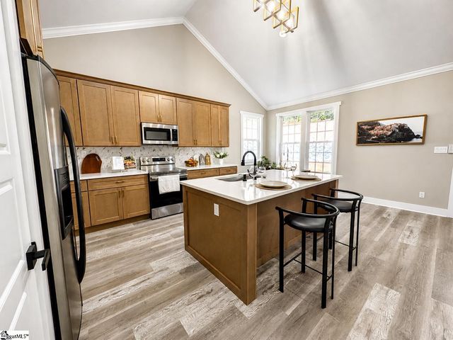 202 Loblolly Drive, Westminster, SC 29693