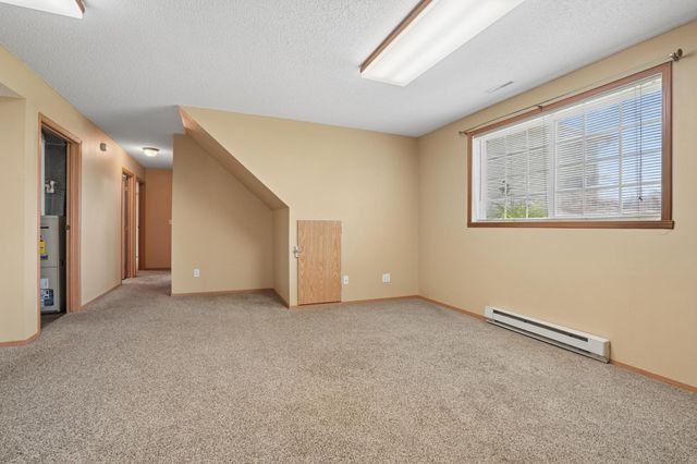 1719 Huntington Court, West Fargo, ND 58078