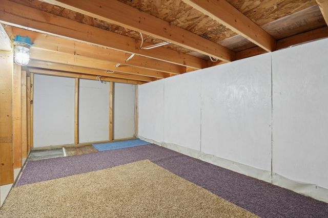 1719 Huntington Court, West Fargo, ND 58078