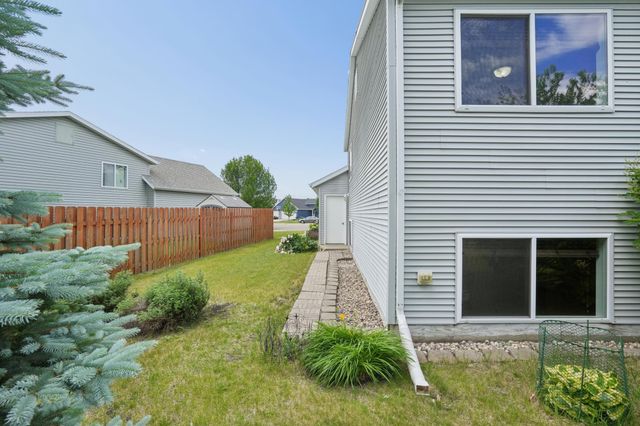 1719 Huntington Court, West Fargo, ND 58078