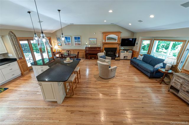 68 Bankside Drive, Centerport, NY 11721