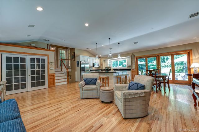 68 Bankside Drive, Centerport, NY 11721