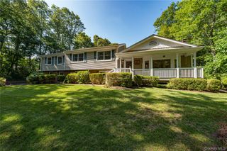 68 Bankside Drive, Centerport, NY 11721