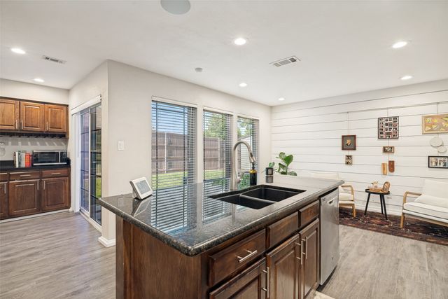1628 Millview Place, Carrollton, TX 75006