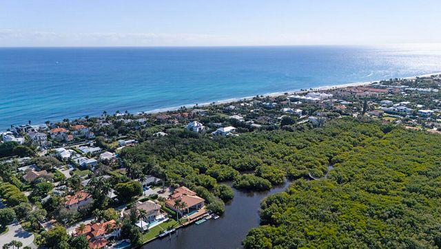 6064 N Ocean Boulevard, Ocean Ridge, FL 33435