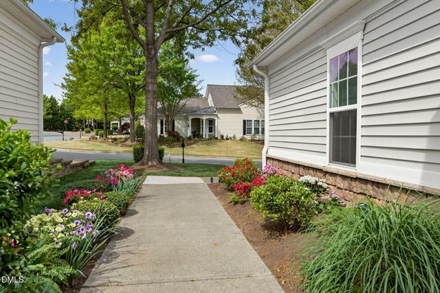 302 Fenmore Place, Cary, NC 27519