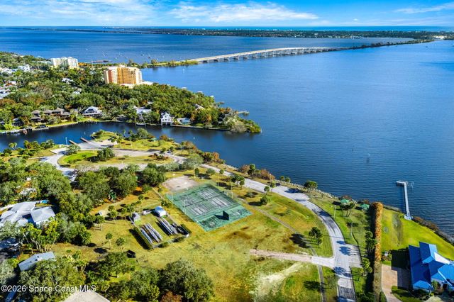 750 W Whitmire Drive, Melbourne, FL 32935