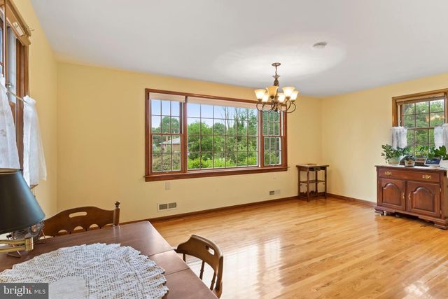 3049 SPRING RD, Carlisle, PA 17013