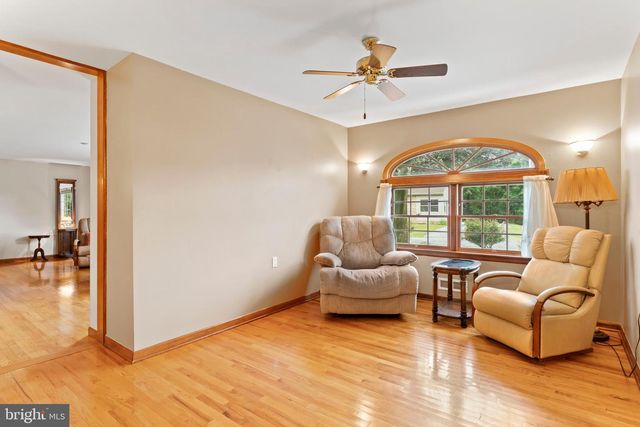 3049 SPRING RD, Carlisle, PA 17013