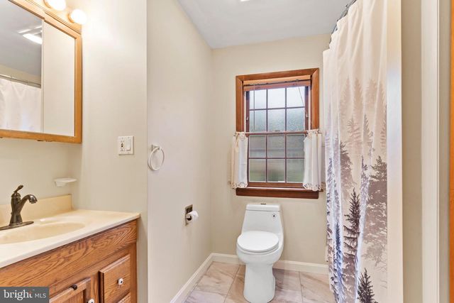 3049 SPRING RD, Carlisle, PA 17013
