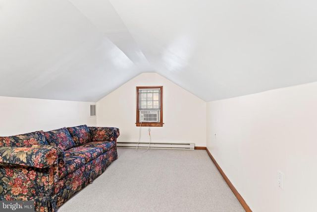 3049 SPRING RD, Carlisle, PA 17013