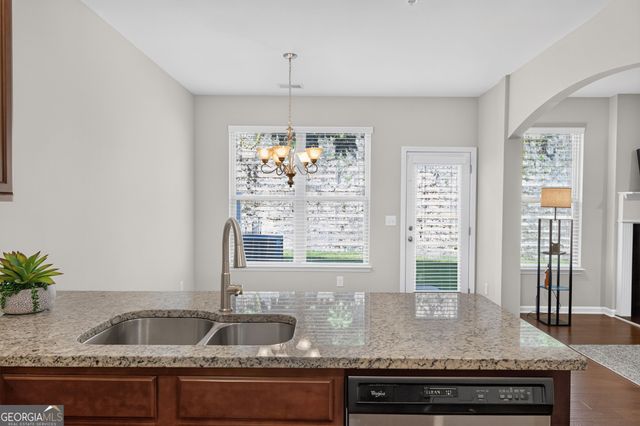 3383 Castleberry Village Circle 150, Cumming, GA 30040