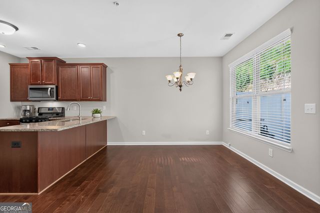 3383 Castleberry Village Circle 150, Cumming, GA 30040