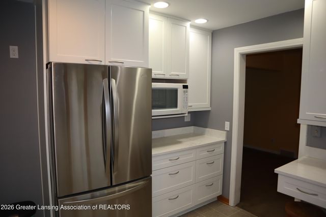 1639 Forest Hills, Okemos, MI 48864