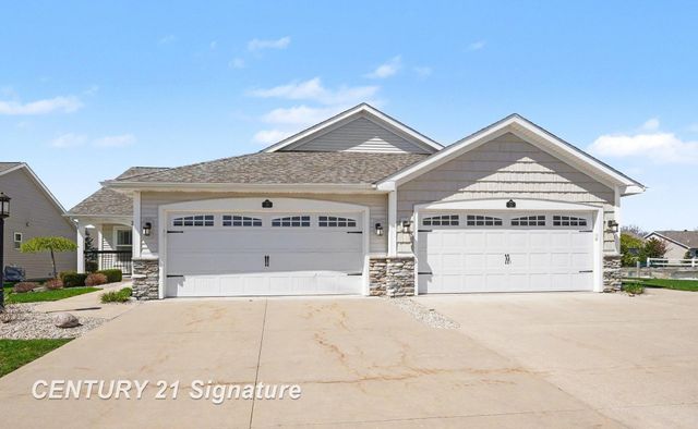 29 Tuscany Circle, Saginaw Twp, MI 48603