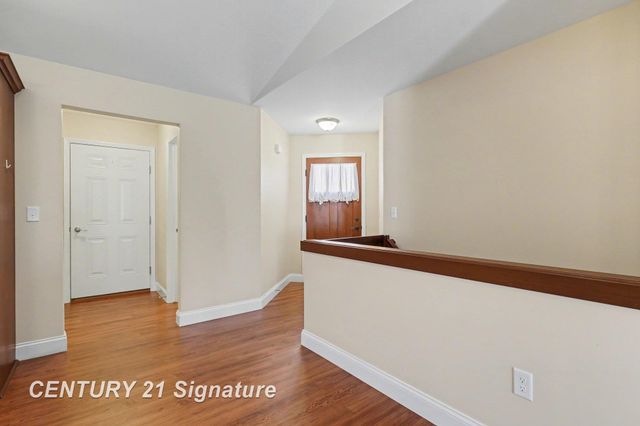 29 Tuscany Circle, Saginaw Twp, MI 48603