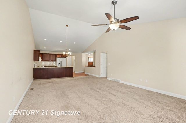 29 Tuscany Circle, Saginaw Twp, MI 48603